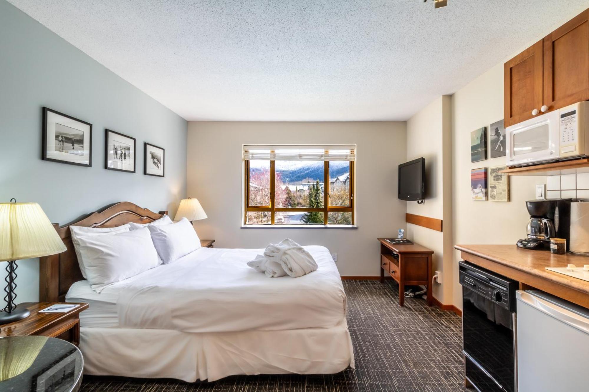 Cascade By Elevate Vacations Apartment Whistler Bagian luar foto